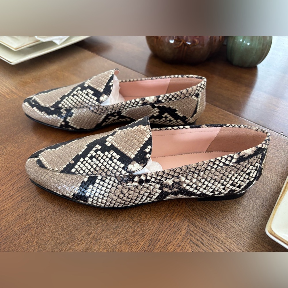 NWOT J Crew Cecile Smoking Slippers in Snake-Embossed leather
